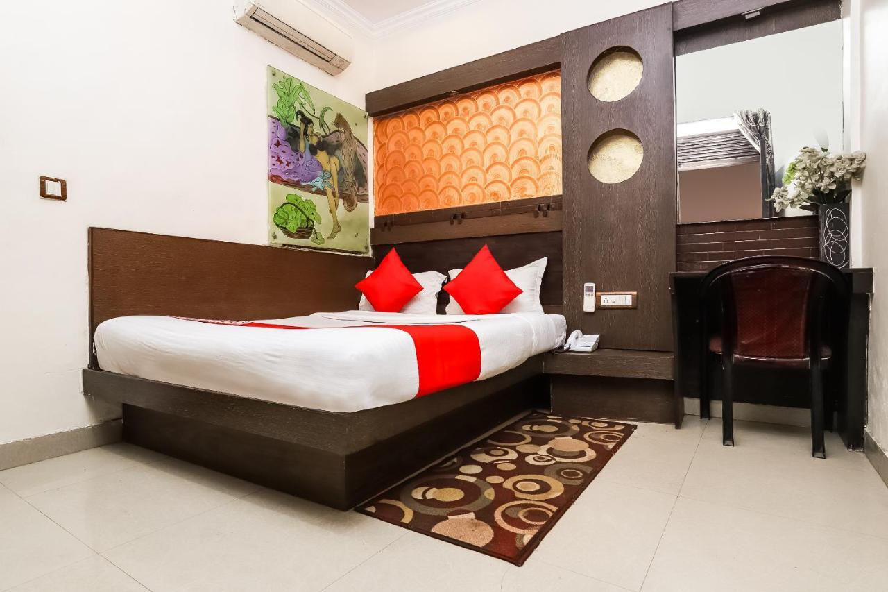 Hotel Shiv Palace Yeni Delhi Dış mekan fotoğraf